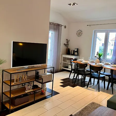 Apartment Manda